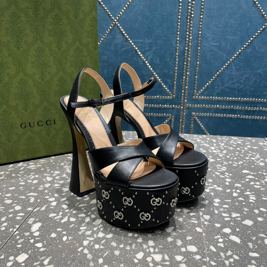 Gucci Interlocking G  Studs Sandal