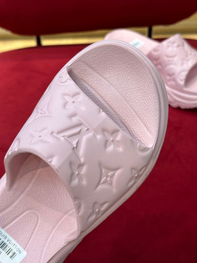 Louis Vuitton Pool 55 Flat Comfort Mule