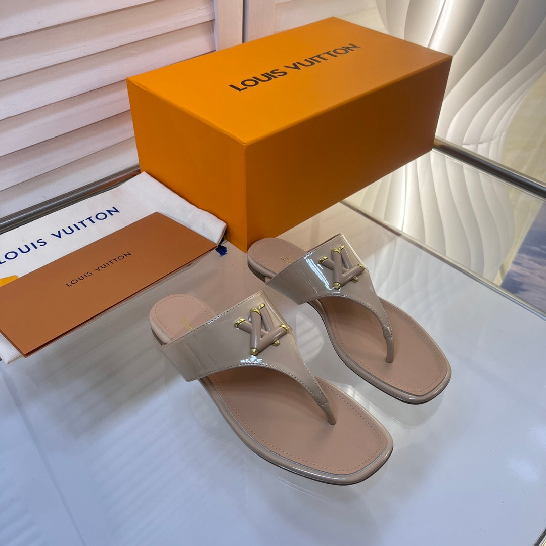 Louis Vuitton Shake Flat Thong Sandals