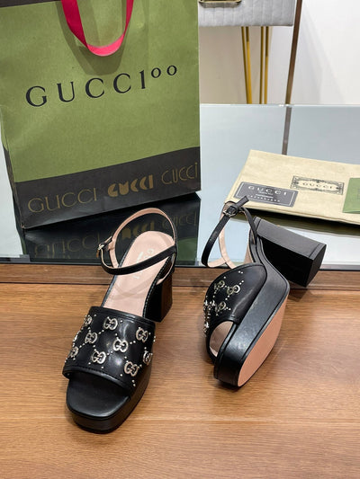 Gucci Interlocking G  Studs Sandal