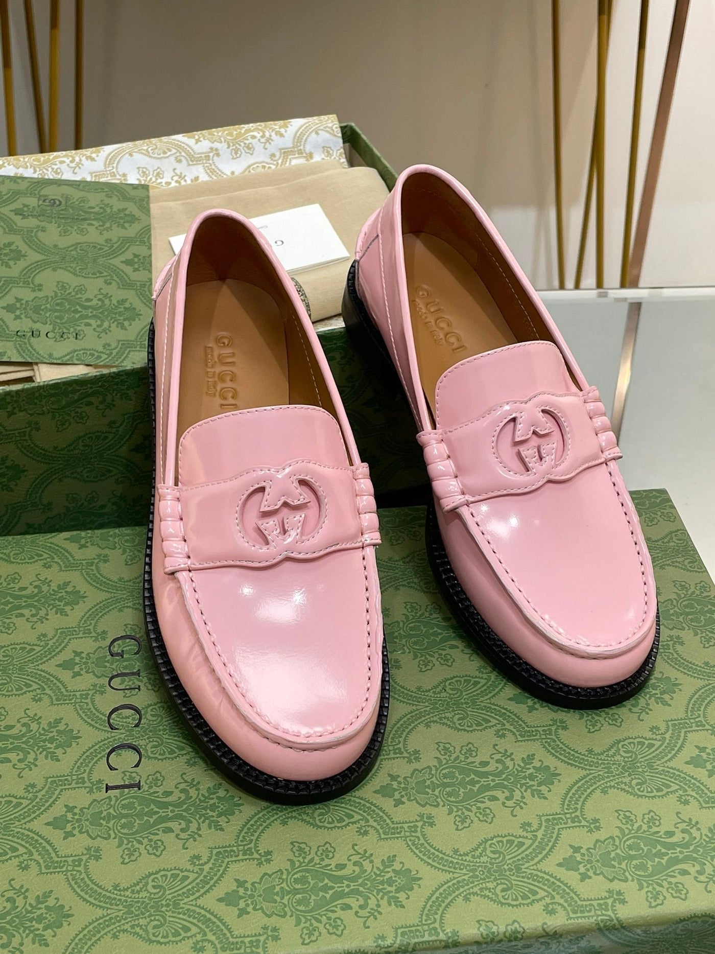 Gucci Women Interlocking G  Loafer