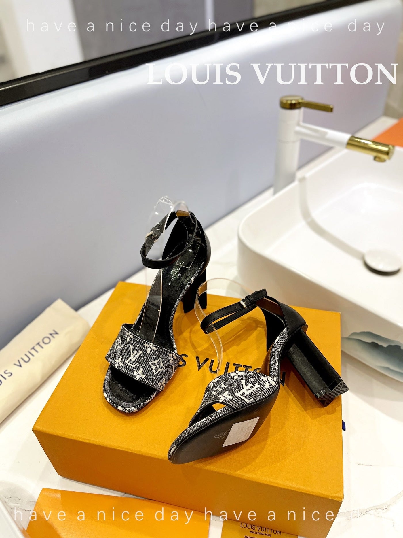 Louis Vuitton  Silhouette  Sandals