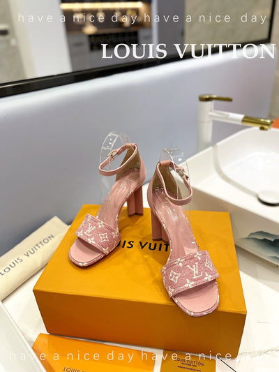 Louis Vuitton  Silhouette  Sandals