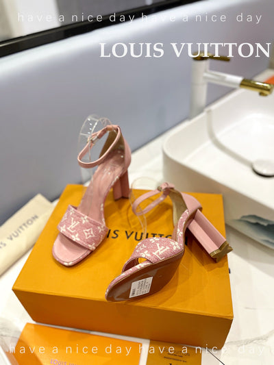 Louis Vuitton  Silhouette  Sandals