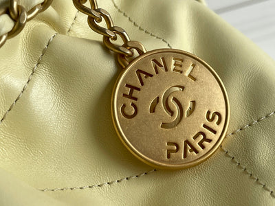 Chanel 22 Medium Handbag