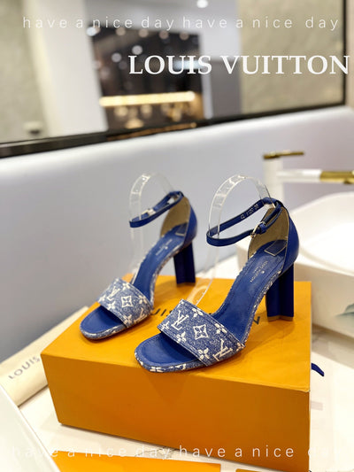 Louis Vuitton  Silhouette  Sandals