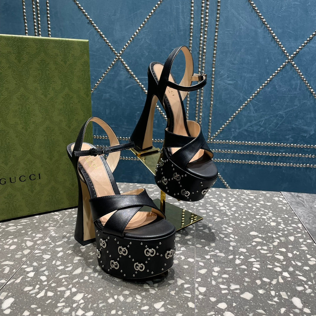 Gucci Interlocking G  Studs Sandal