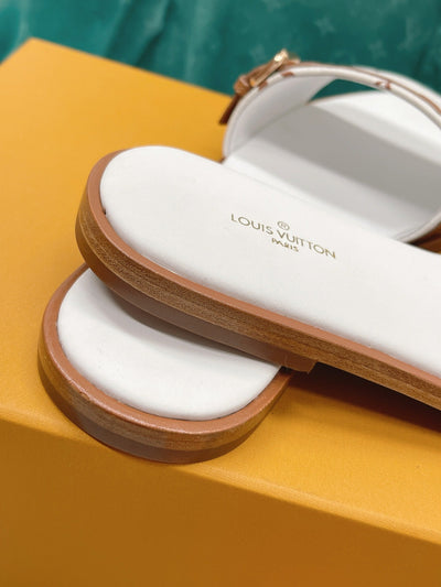 Louis Vuitton Lock It  Flat Mule