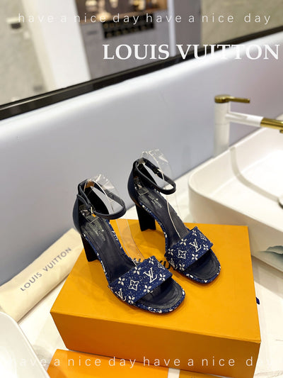 Louis Vuitton  Silhouette  Sandals