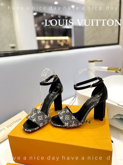 Louis Vuitton  Silhouette  Sandals