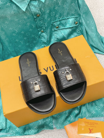 Louis Vuitton Lock It  Flat Mule
