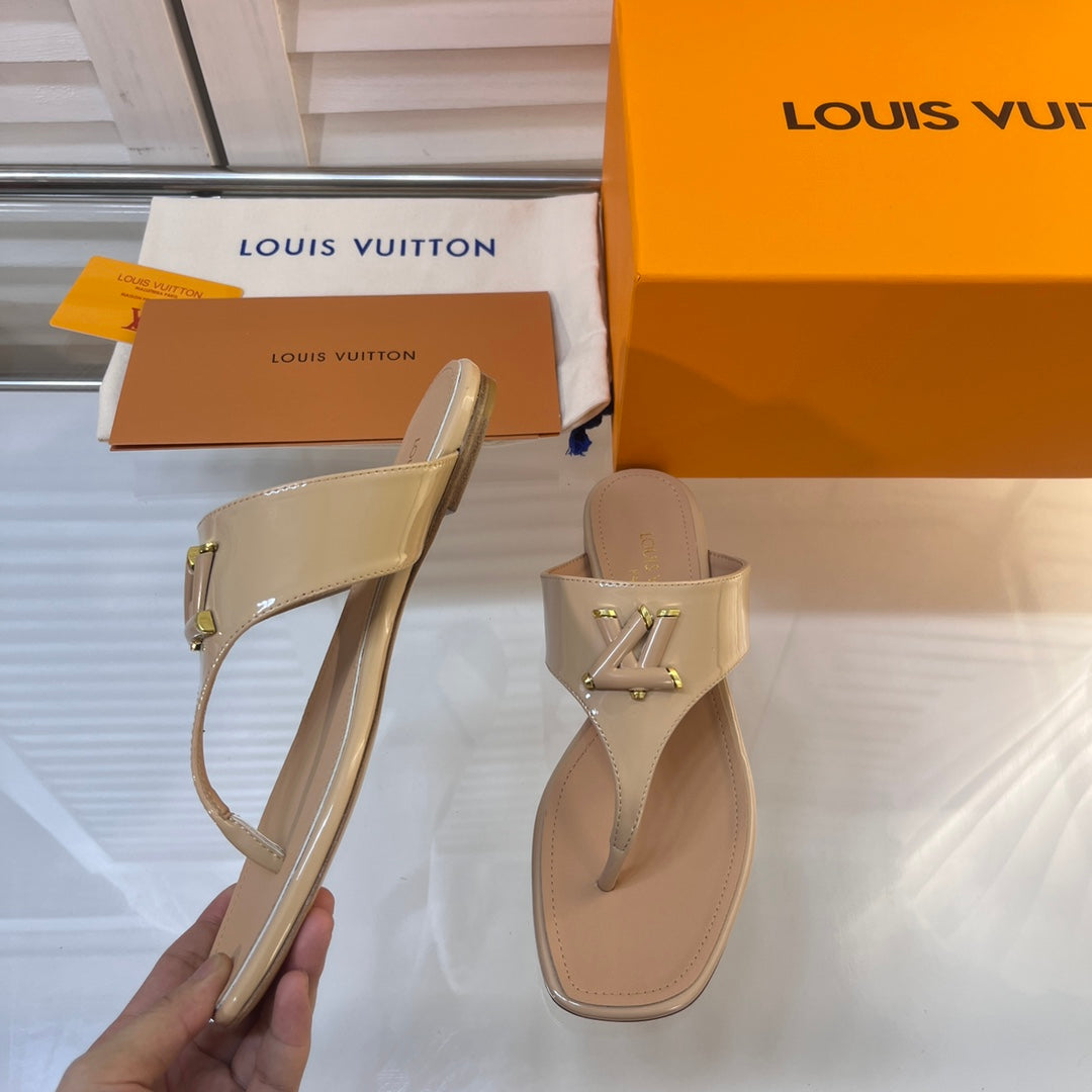 Louis Vuitton Shake Flat Thong Sandals