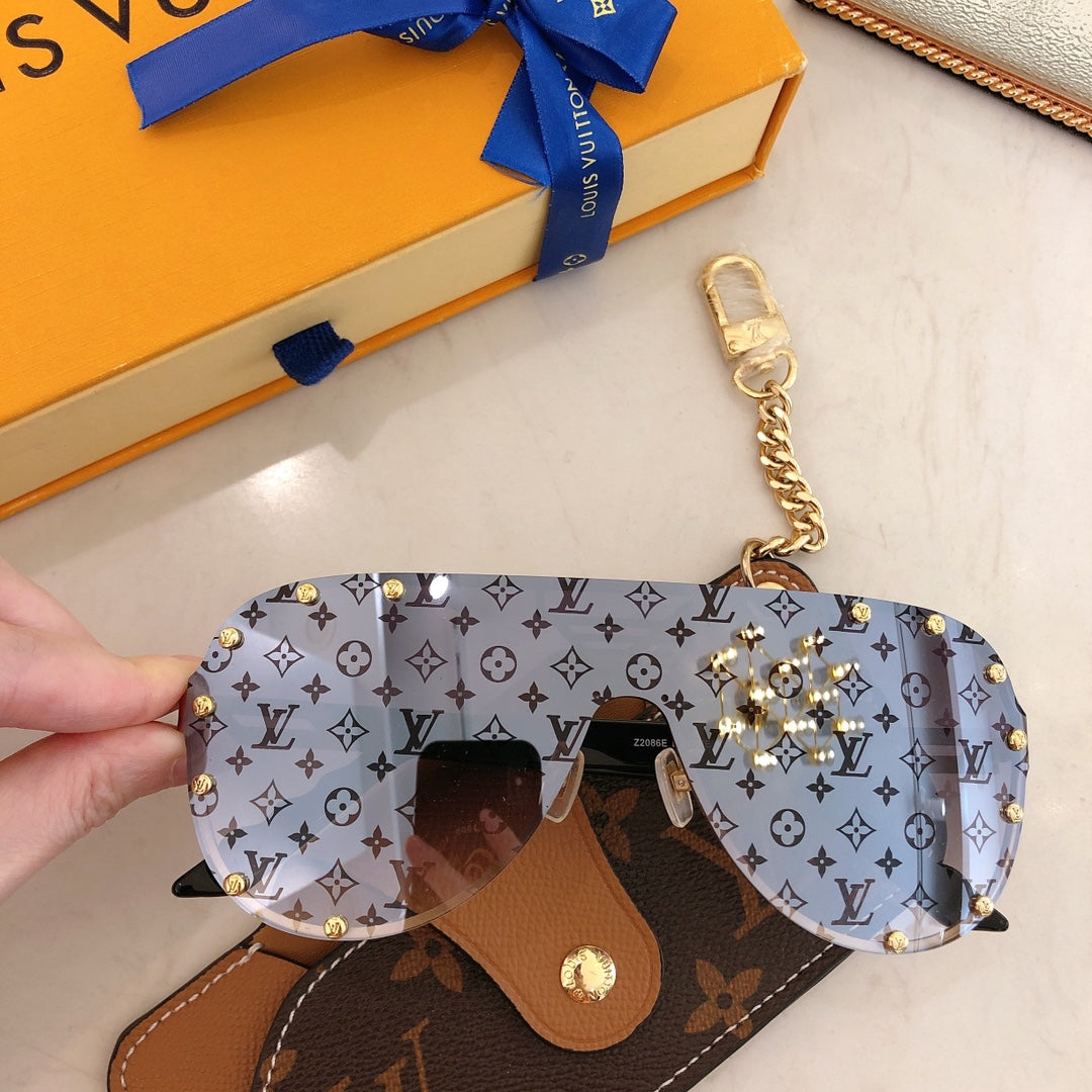 Louis Vuitton Sunglasses Accessory