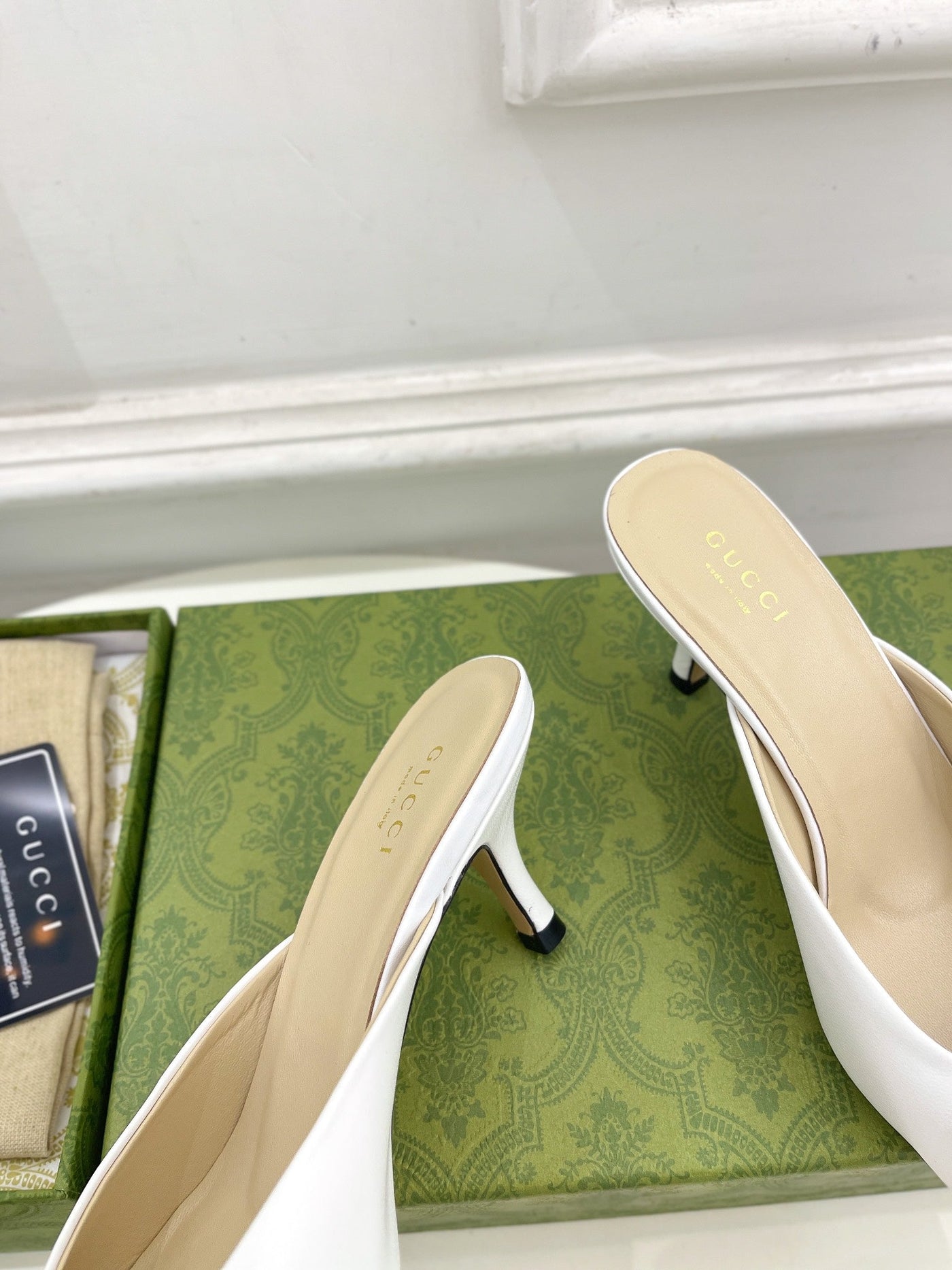 Gucci Interlocking G  Mule