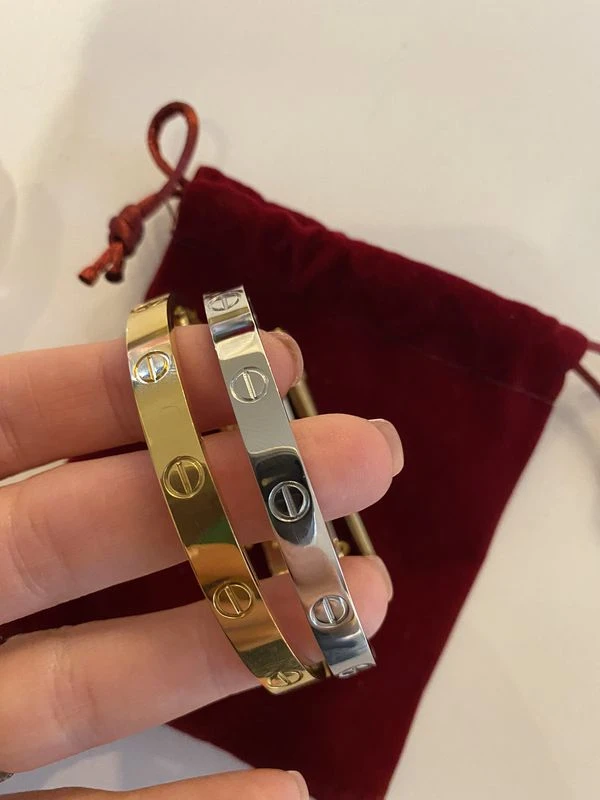 Cartier Love Bracelet Accessory