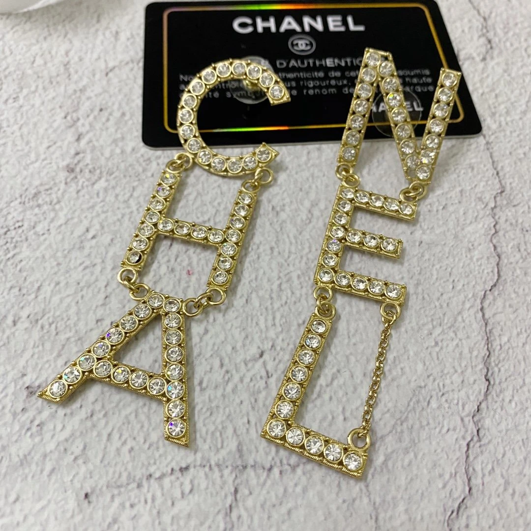 Chloe & Callie Dangle Earring Accessory