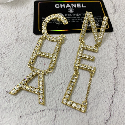 Chloe & Callie Dangle Earring Accessory